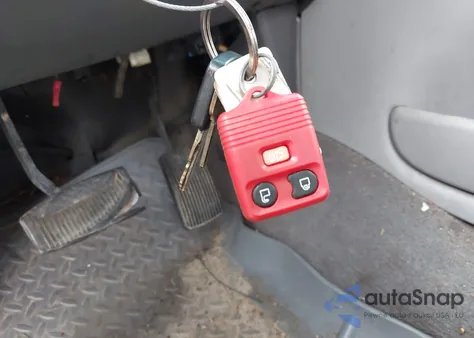 2002 Ford Expedition Xlt z USA, uszkodzony, nr VIN 1FMRU16W12LA24530